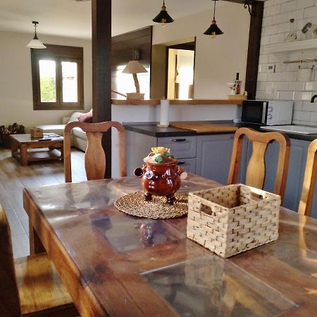 La Casita Del Abuelo Villa Villalmanzo Bagian luar foto