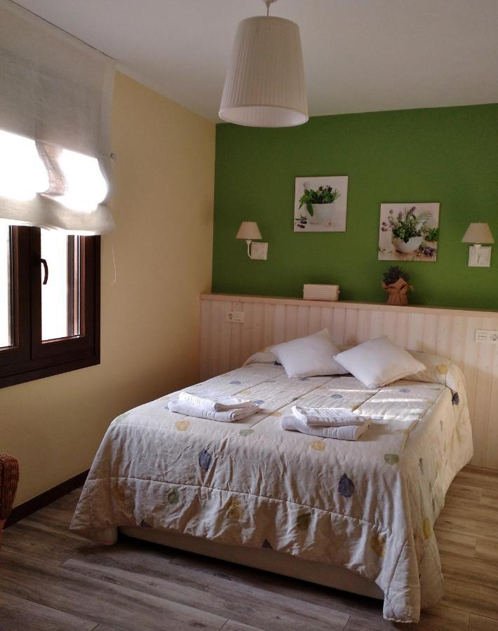 La Casita Del Abuelo Villa Villalmanzo Bagian luar foto