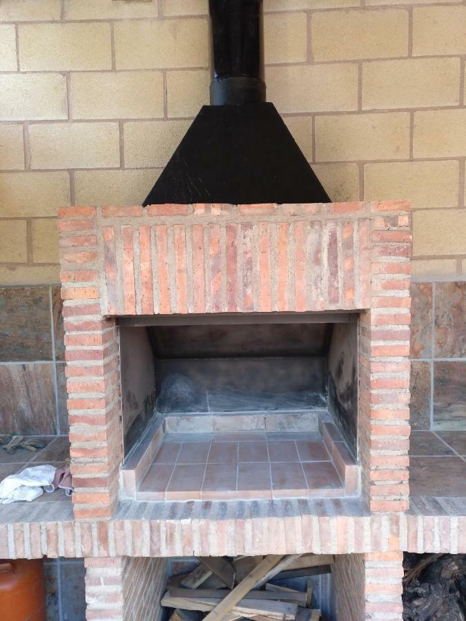 La Casita Del Abuelo Villa Villalmanzo Bagian luar foto