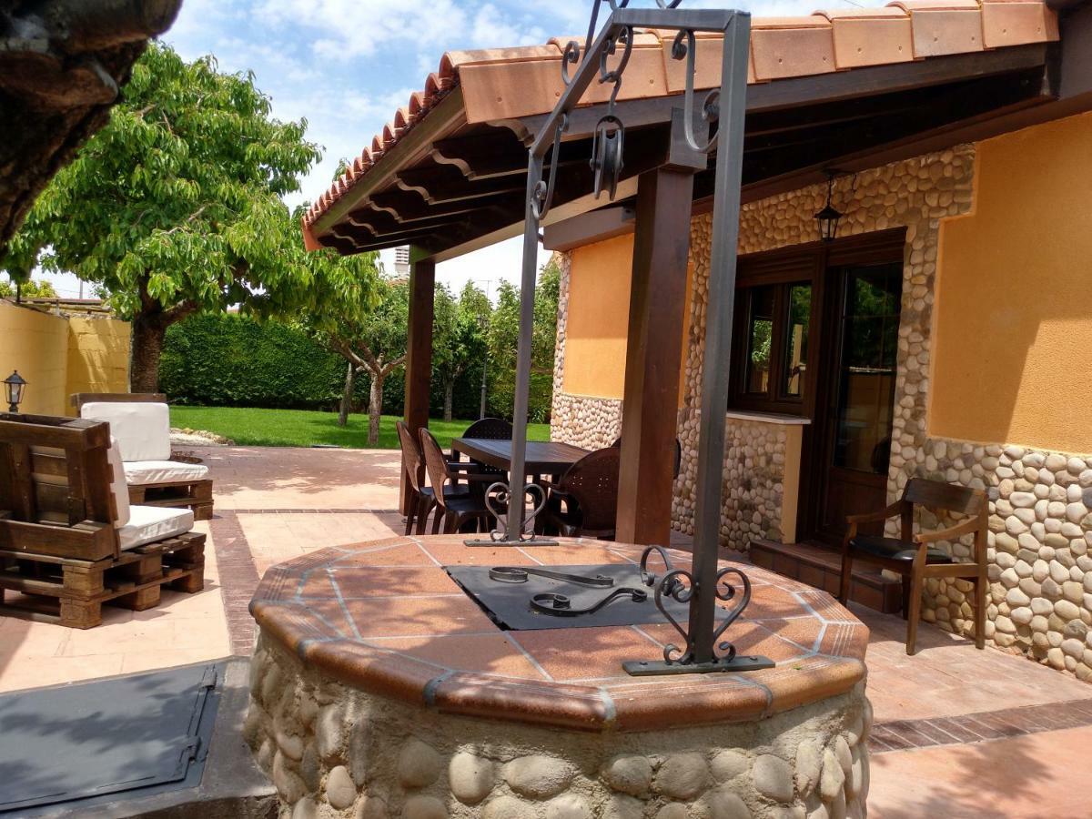 La Casita Del Abuelo Villa Villalmanzo Bagian luar foto